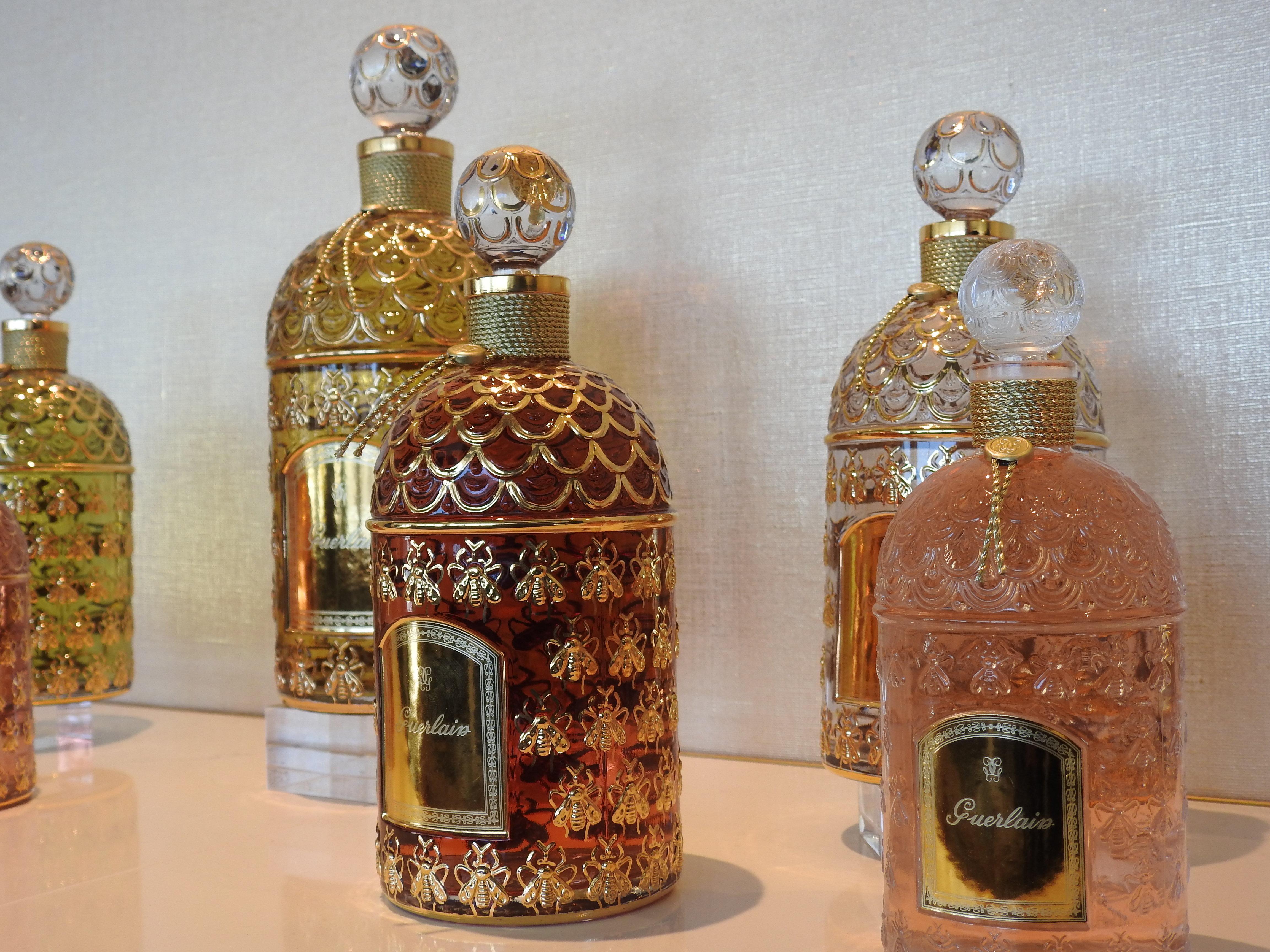 Intercontinental Bordeaux Le Grand Hotel By Ihg Kültér fotó Guerlain perfumes