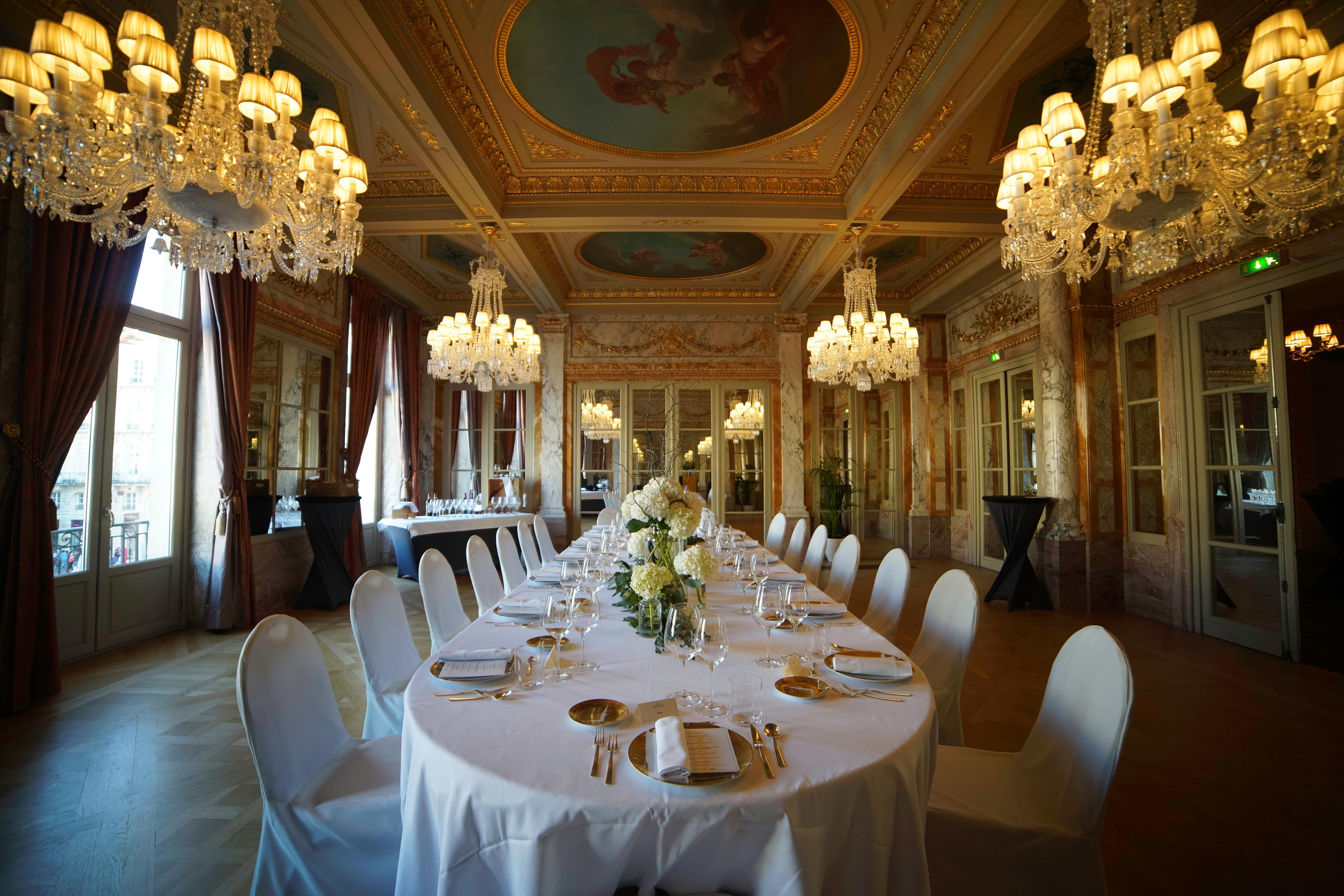Intercontinental Bordeaux Le Grand Hotel By Ihg Kültér fotó The ballroom