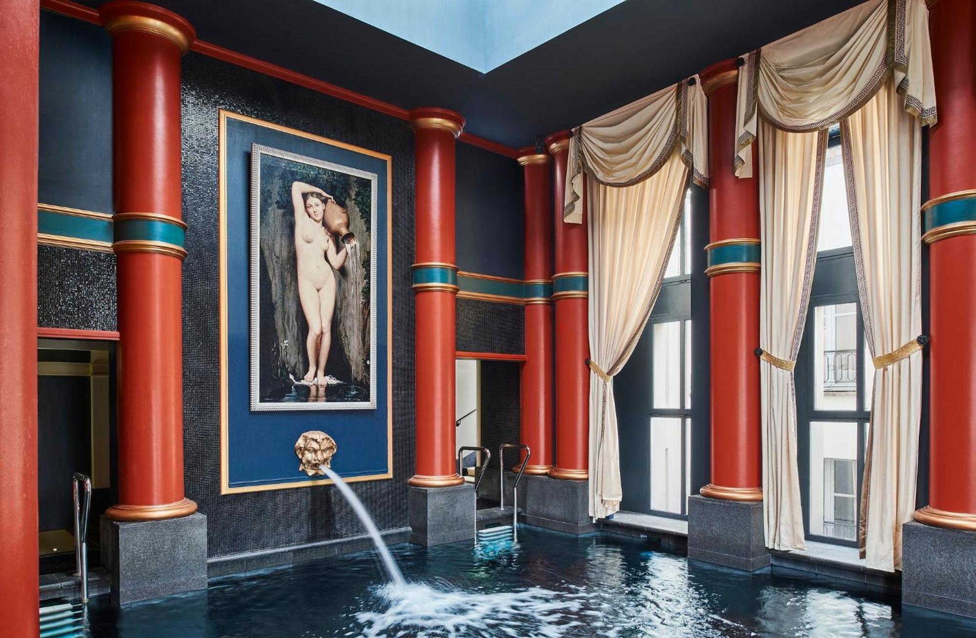 Intercontinental Bordeaux Le Grand Hotel By Ihg Kültér fotó The spa at The St. Regis New York